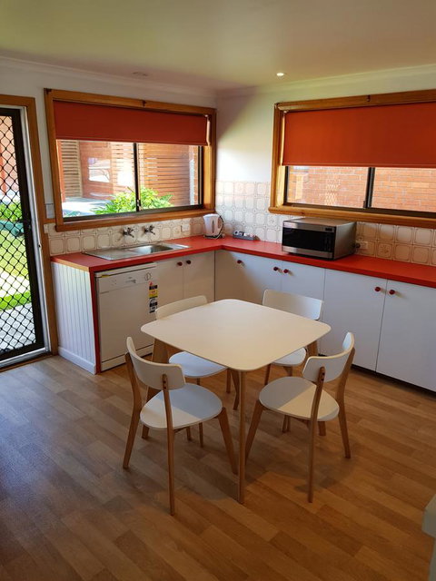 Blue Seas Holiday Villas - Accommodation Burleigh 22