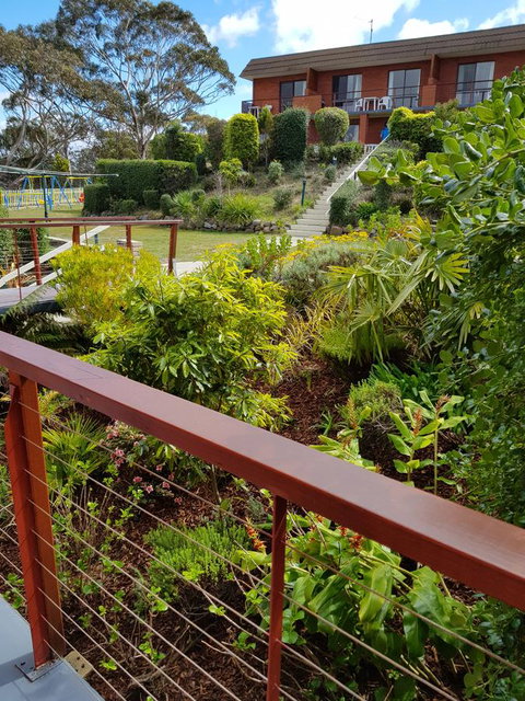 Blue Seas Holiday Villas - Accommodation Burleigh 10