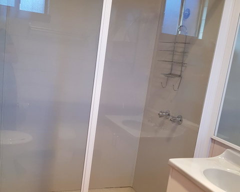 Blue Seas Holiday Villas - Accommodation Burleigh 16