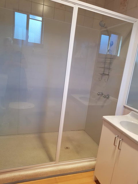 Blue Seas Holiday Villas - Accommodation Burleigh 15