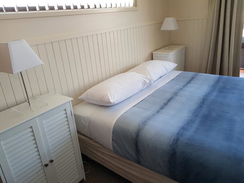 Blue Seas Holiday Villas - Accommodation Burleigh 30