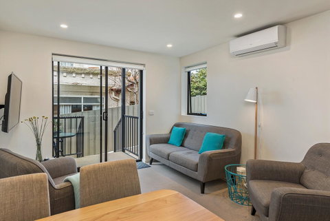 110 Hampden Apartments - Accommodation Burleigh 22