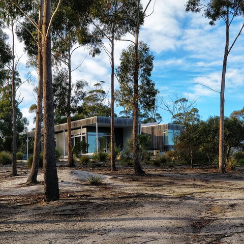 Aplite House - Accommodation Burleigh 9