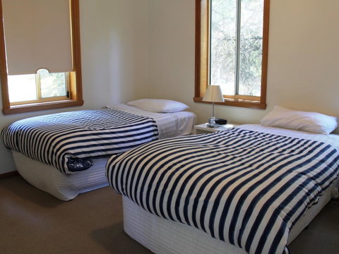 Freycinet Sanctuary 5 - Accommodation Burleigh 7