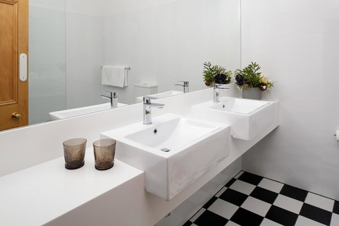 Rydges Hobart - Accommodation Burleigh 15