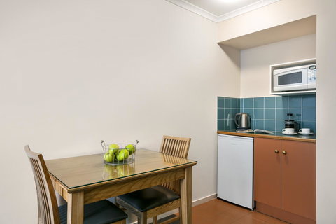 Hobart Waterfront Apartments - Accommodation Burleigh 11