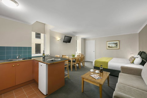 Hobart Waterfront Apartments - Accommodation Burleigh 1