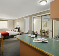 Quest Waterfront - Accommodation Burleigh