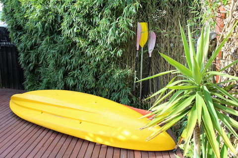 Kingston Beach-House Retreat - Accommodation Burleigh 21