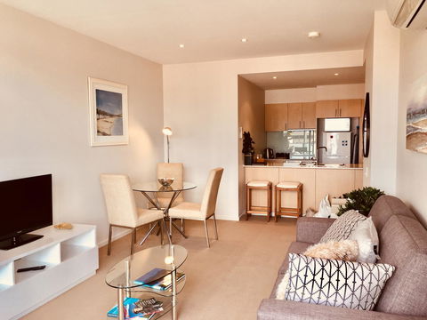 Hobart Inner City Apartment - Accommodation Burleigh 1