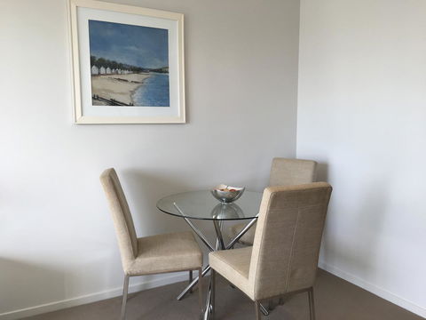 Hobart Inner City Apartment - Accommodation Burleigh 5
