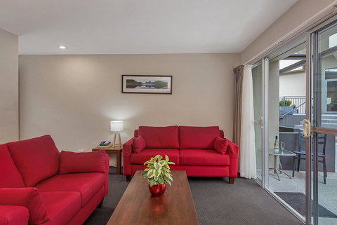 Bay View Villas - Accommodation Burleigh 30