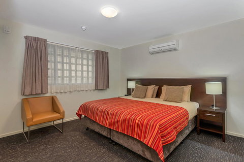 Bay View Villas - Accommodation Burleigh 16
