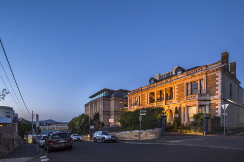 Lenna Of Hobart - Accommodation Burleigh 21