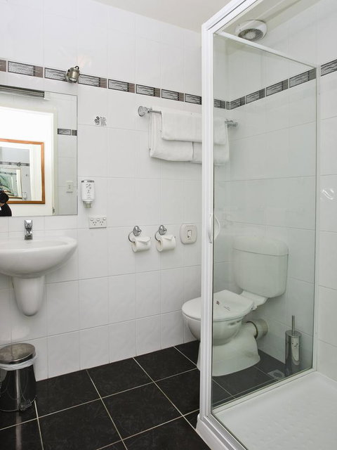 Motel 429 - Accommodation Burleigh 1