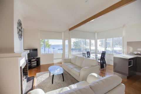 Motel 429 - Accommodation Burleigh 14