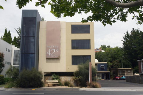Motel 429 - Accommodation Burleigh 38