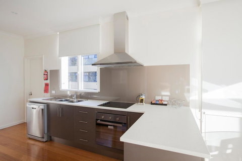 Motel 429 - Accommodation Burleigh 15