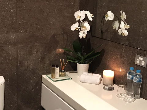 Amare Beachside Luxury - Accommodation Burleigh 7