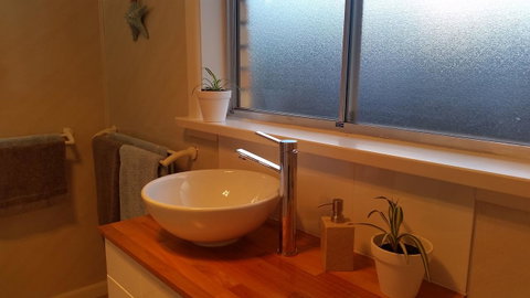 Driftwood-Cottage - Accommodation Burleigh 13