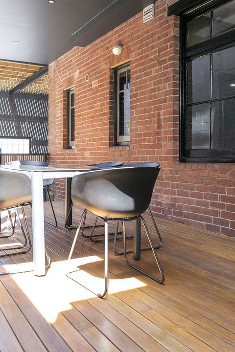 Insomnia On Elizabeth - Accommodation Burleigh 27