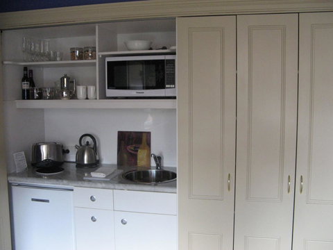 Grande Vue Hotel - Accommodation Burleigh 5