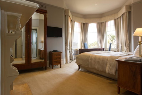 Grande Vue Hotel - Accommodation Burleigh 16
