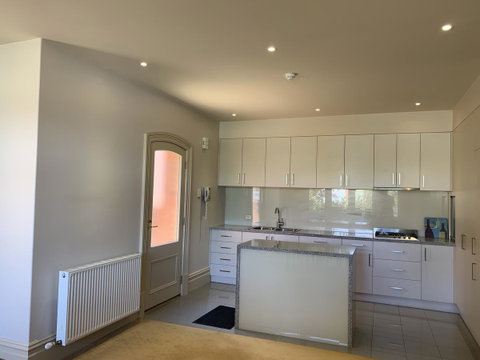 Grande Vue Hotel - Accommodation Burleigh 1