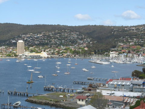 Grande Vue Hotel - Accommodation Burleigh 21