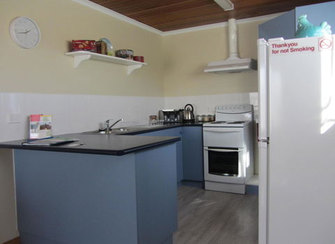Elm Trees Accommodation @ Ross - Accommodation Burleigh 17