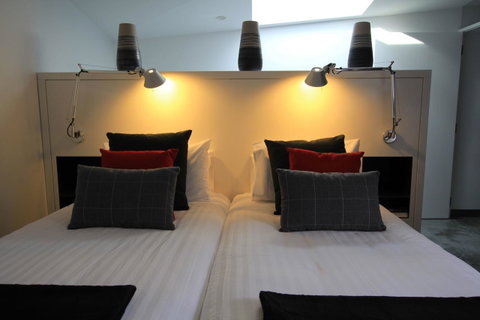 Old Bishop\'s Quarters Heritage, Modern & Unique Accommodation - Accommodation Burleigh 4