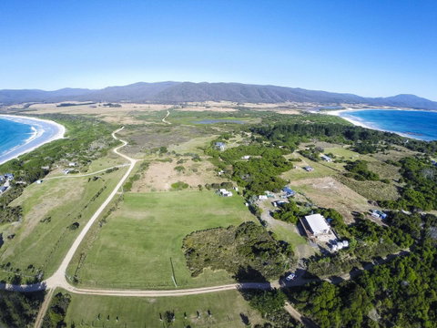 Seymour Waves - Accommodation Burleigh 1