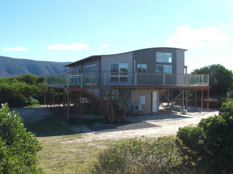 Seymour Waves - Accommodation Burleigh 0