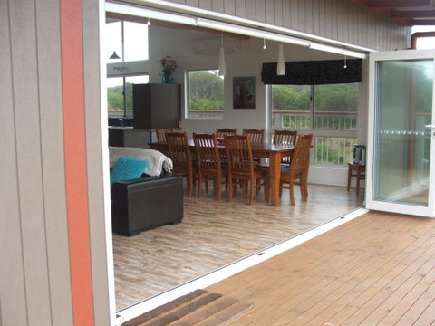 Seymour Waves - Accommodation Burleigh 4
