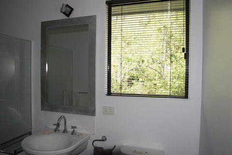 Studioat10 - Accommodation Burleigh 14