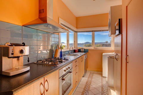 Maison Del Mar - Accommodation Burleigh 4