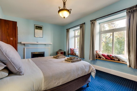 Maison Del Mar - Accommodation Burleigh 5