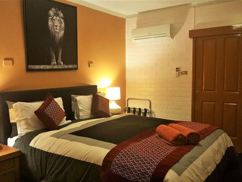 New Olympic Motel - Accommodation Burleigh 2