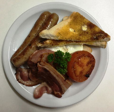 Nicholas Royal Motel - No Pets Allowed - Accommodation Burleigh 2