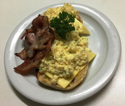 Nicholas Royal Motel - No Pets Allowed - Accommodation Burleigh 1