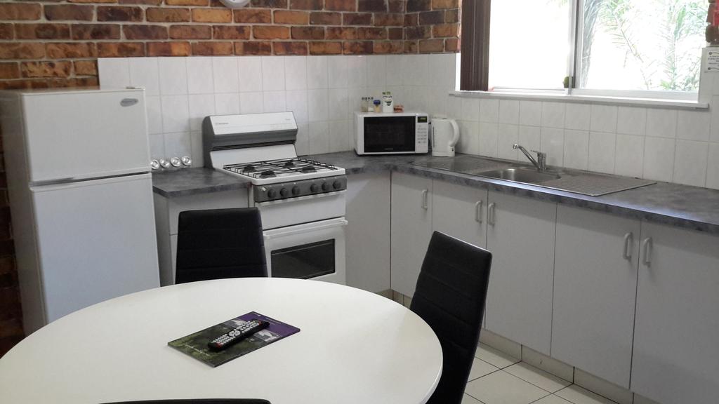 Tullera NSW Accommodation Burleigh