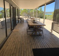 No. 10 Coffin Bay - Accommodation Burleigh