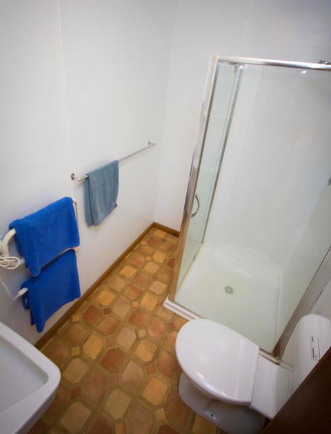 Nornalup Riverside Chalet - Accommodation Burleigh 3