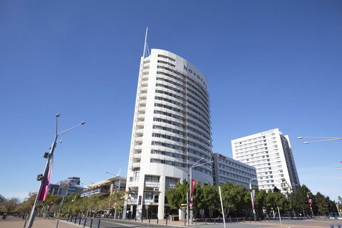 Novotel Sydney Olympic Park - Accommodation Burleigh 2
