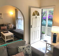 Ocean Beach Cottage - Accommodation Burleigh