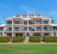 Ocean Breeze Near Parks and Rowes Bay - Accommodation Burleigh