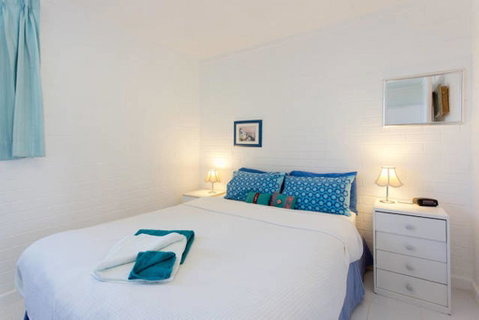 Ocean Harbour Views - Accommodation Burleigh 0