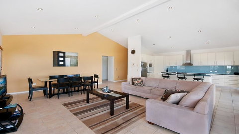 Oceanic 3 - East Ballina - Accommodation Burleigh 2