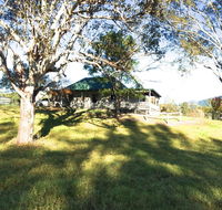 Old Schoolmaster's Cottage on the Barrington River - Accommodation Burleigh