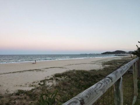 On The Beach - Accommodation Burleigh 3